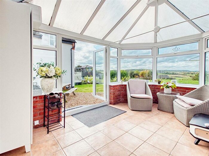 9 Bedroom Detached House For Sale In Rosemary Cottage & Little Park Holiday Homes, Tutbury, DE13