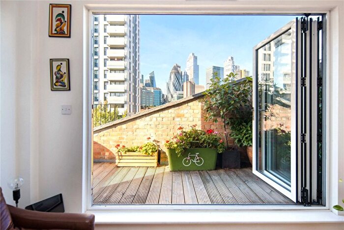 2 Bedroom Flat For Sale In Commercial Street, London, E1