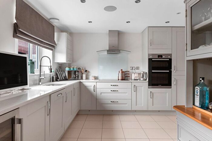 4 Bedroom Detached House For Sale In Blueshot Drive, Clifton-On-Teme, Worcestershire., WR6