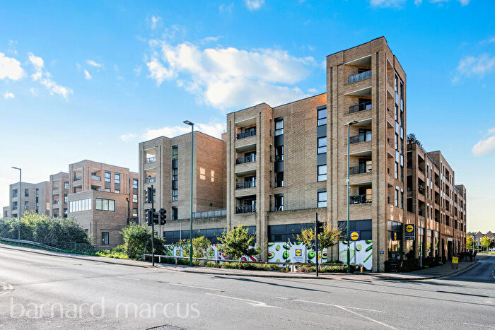 2 Bedroom Apartment To Rent In London Road, Wallington, SM6