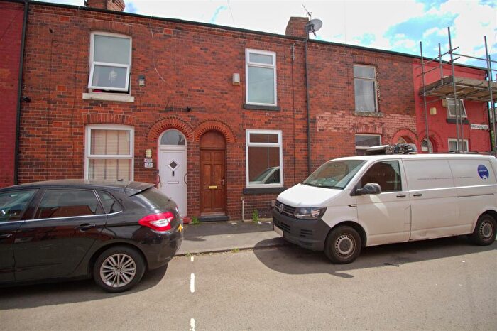 2 Bedroom Terraced House To Rent In Abbeywood Avenue, Manchester, M18