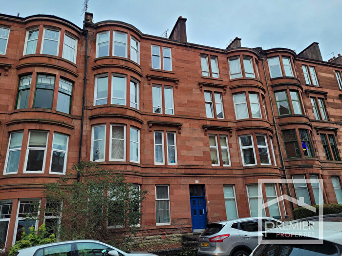 2 Bedroom Flat To Rent In Grantley Gardens, Shawlands, G41