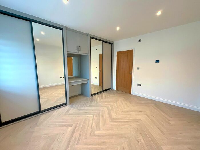 2 Bedroom Detached Bungalow For Sale In Nuttall Close, Yelvertoft, NN6