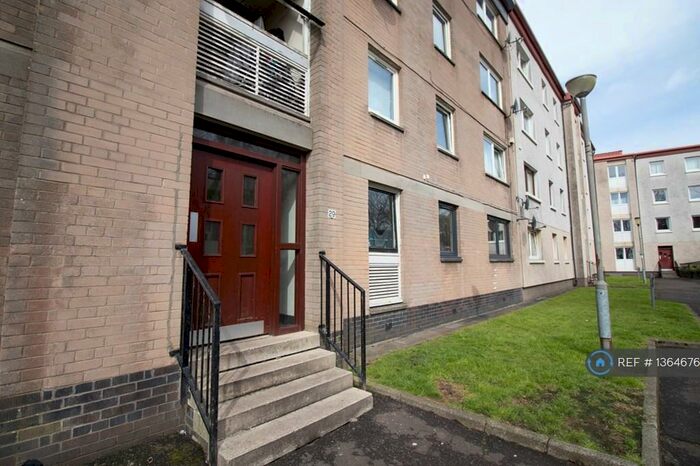 2 Bedroom Flat To Rent In Rossendale Court, Glasgow, G43