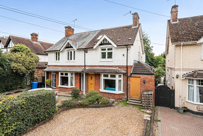 4 Bedroom Semi Detached House For Sale In Cheapside, Woking, Surrey, GU21