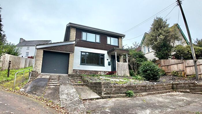 3 Bedroom Detached House For Sale In Pennar Close, Newbridge, NP11