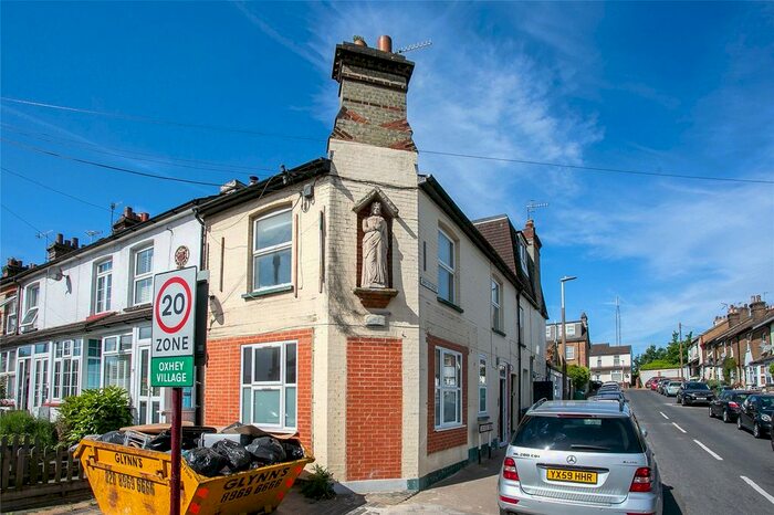 1 Bedroom Maisonette To Rent In Pinner Road, Watford, Hertfordshire, WD19