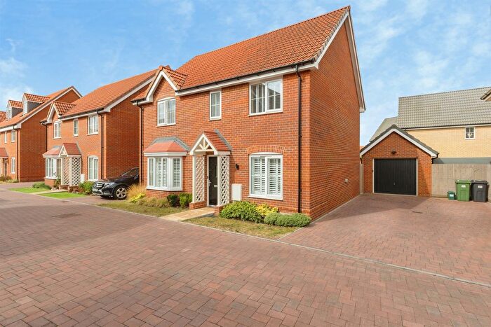 4 Bedroom Detached House For Sale In Coller Road, Norwich, NR6