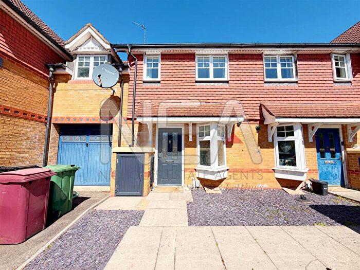 2 Bedroom Terraced House To Rent In Clonmel Close, Caversham, Reading, RG4
