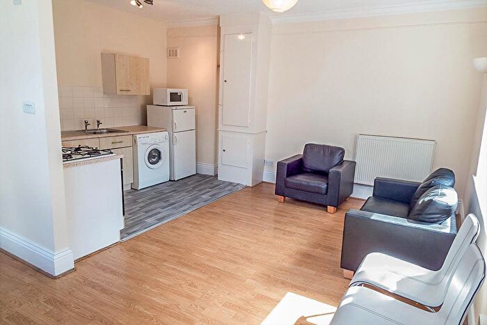 1 Bedroom Flat To Rent In £pcm - Westgate Road, City Centre, NE1