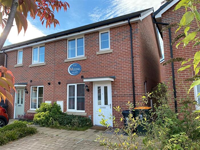 3 Bedroom Semi-Detached House To Rent In Dehavilland Road, Jubilee Park, Rogerstone, NP10