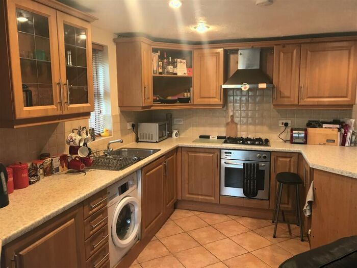 2 Bedroom Apartment To Rent In Parrswood Road, Ladybarn, Manchester, M20