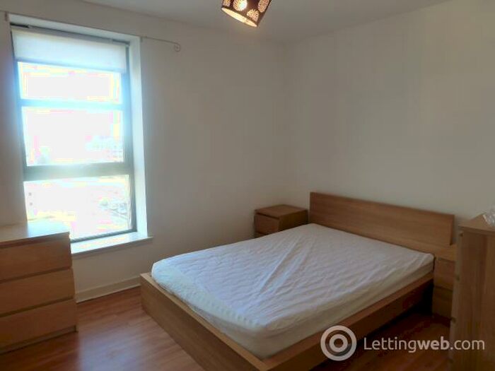 2 Bedroom Flat To Rent In Muirhouse Street Flat / At, G41