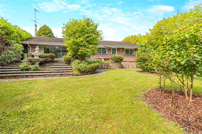 3 Bedroom Bungalow For Sale In High Street, Rowledge, Farnham, Surrey, GU10