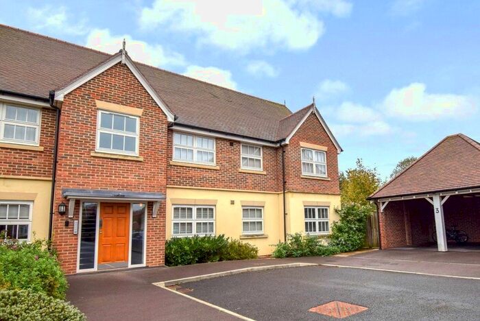2 Bedroom Flat To Rent In Pewsey, Wiltshire, SN9