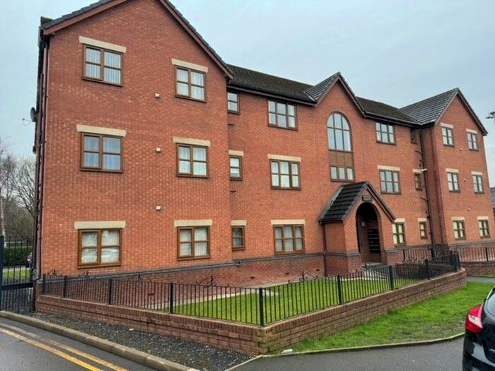 2 Bedroom Flat To Rent In Baron Street, Bury, BL9