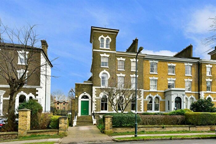 1 Bedroom Flat To Rent In Aberdeen Park, Highbury, N5