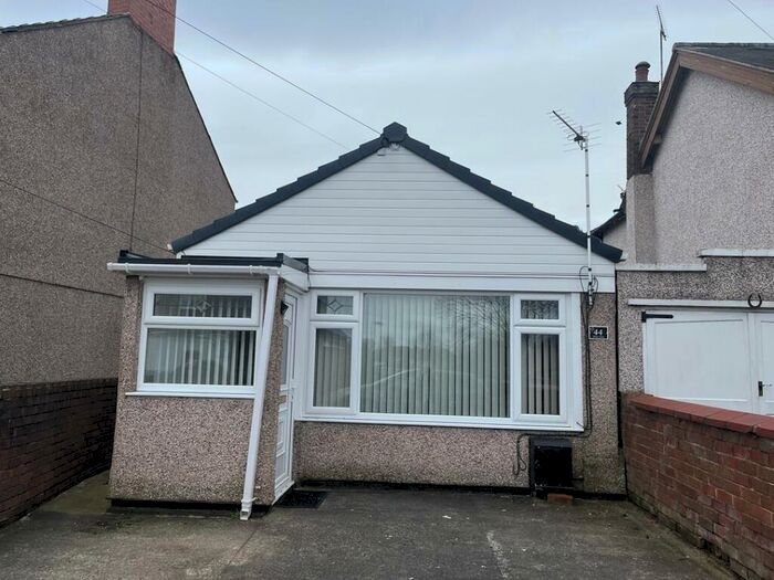 1 Bedroom Detached Bungalow To Rent In Llay, LL12