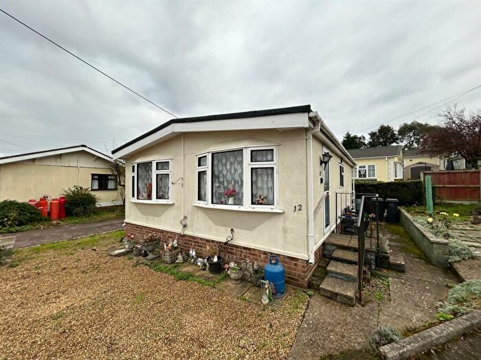 2 Bedroom Park Home For Sale In Barretts Lane, Needham Market, Ipswich, IP6