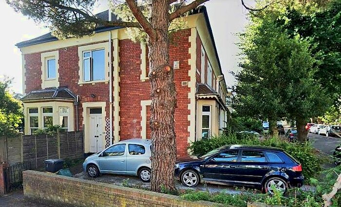 2 Bedroom Maisonette To Rent In Waverley Road, Redland, BS6