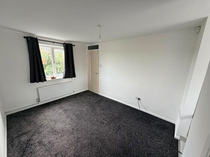 1 Bedroom Apartment To Rent In Sandymount Road, Wath Upon Dearne, S63