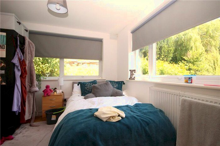 1 Bedroom Property To Rent In Guildford Park Avenue, Guildford, Surrey, GU2