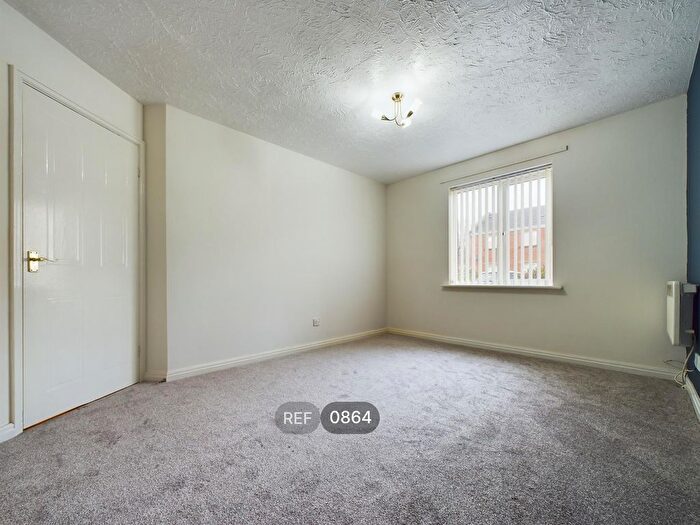 2 Bedroom Flat To Rent In Galleon Court, Hull, HU9