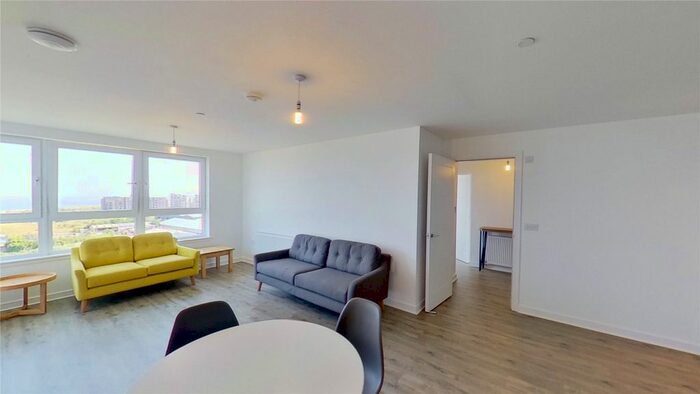 2 Bedroom Flat To Rent In Kingsburgh Crescent, Edinburgh, EH5