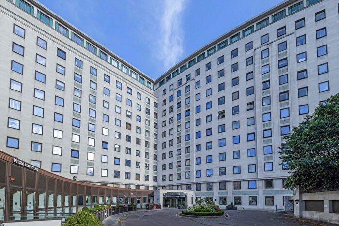 1 Bedroom Flat To Rent In Belvedere Road, Belvedere Road, SE1