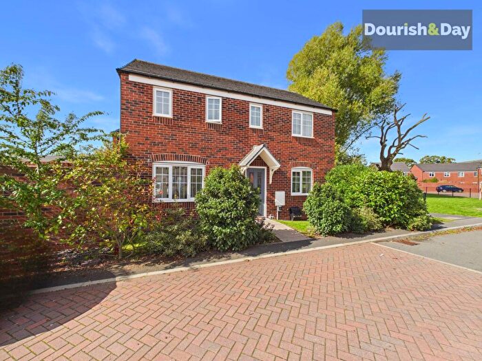3 Bedroom Detached House For Sale In Montague Crescent, Penkridge, ST19