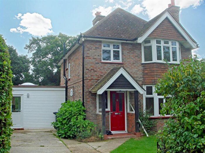 3 Bedroom Detached House To Rent In St Nicholas Avenue, Cranleigh, GU6