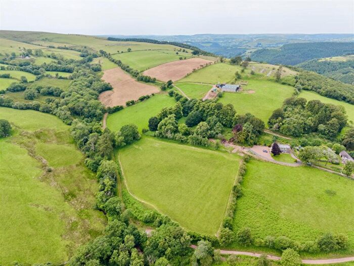 5 Bedroom Farm House For Sale In Llywel, Brecon, LD3