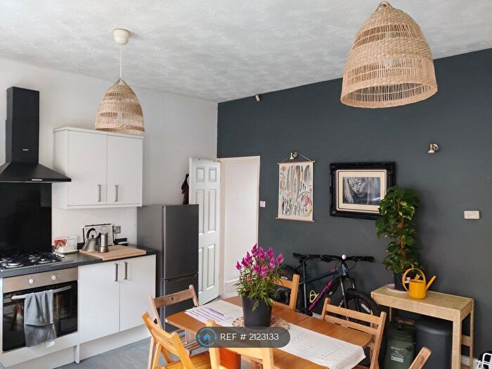 2 Bedroom Terraced House To Rent In Edgeworth Drive, Manchester, M14