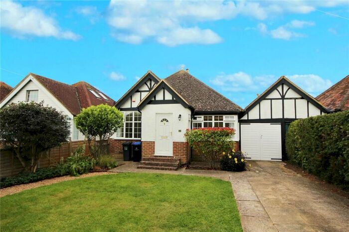2 Bedroom Bungalow To Rent In East Avenue, Goring-By-Sea, Worthing, West Sussex, BN12
