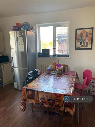 2 Bedroom Flat To Rent In London, London, EN3