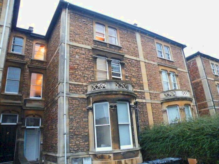 2 Bedroom Flat To Rent In Whatley Road, Clifton, Bristol, BS8