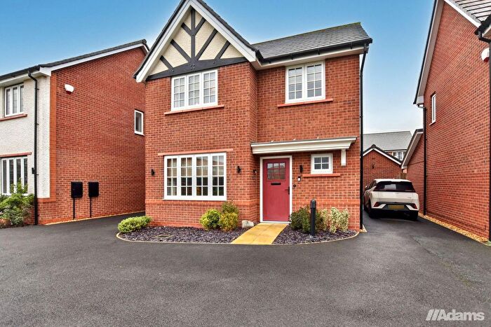 4 Bedroom Detached House For Sale In Duxford Close, Sandymoor, WA7