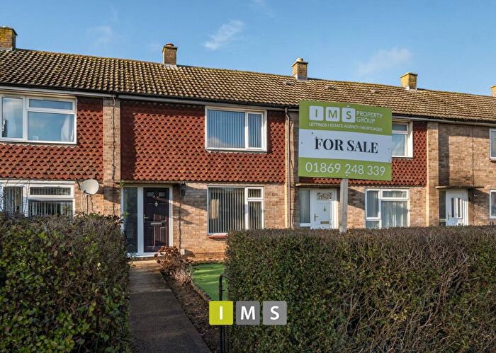 2 Bedroom Terraced House For Sale In Leach Road, Bicester, OX26