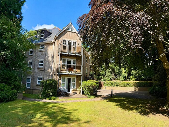 2 Bedroom Apartment For Sale In Harbour Lights North Road, Lower Parkstone, BH14