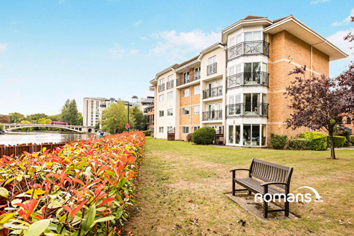 2 Bedroom Flat To Rent In Thames Court, Norman Place, Reading, RG1