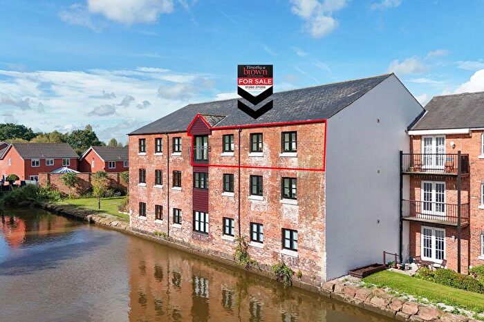 2 Bedroom Flat For Sale In Canal Road, Congleton, CW12