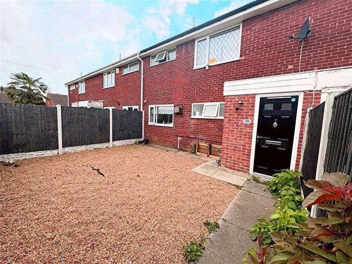 3 Bedroom House To Rent In Walpole Close, Doncaster, DN4