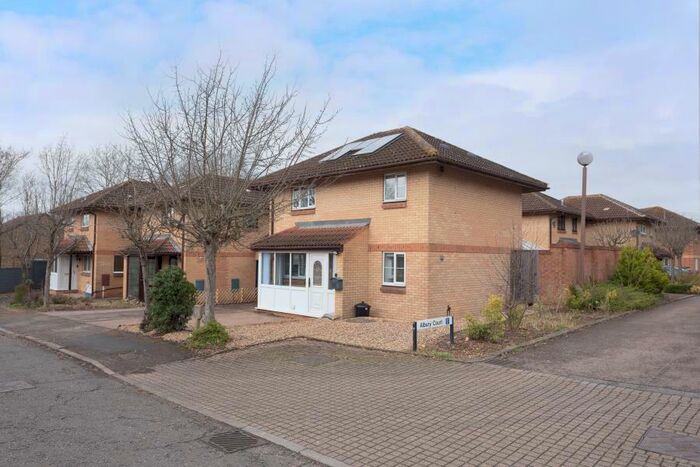 4 Bedroom Detached House To Rent In Goodwood, Great Holm, MK8