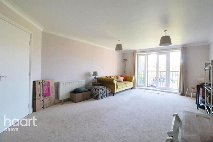 1 Bedroom Flat To Rent In Argent Court, Argent Street, Grays, RM17