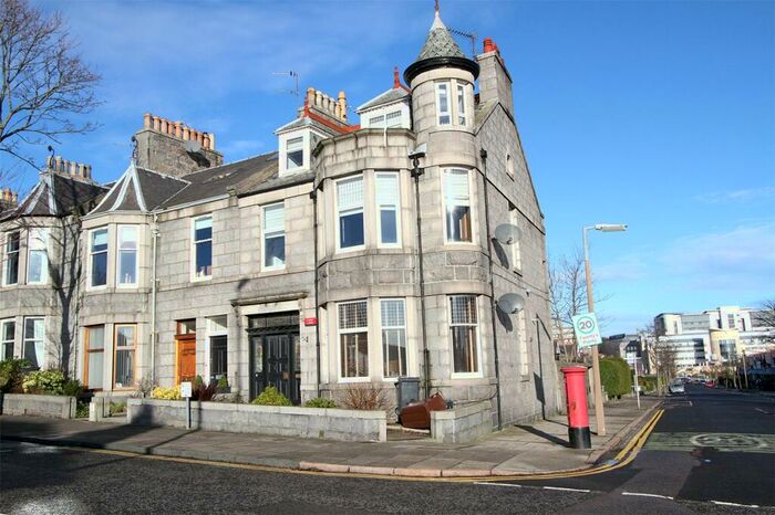 2 Bedroom Flat To Rent In Mid Stocket Road, City Centre, Aberdeen, AB15