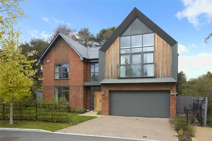 5 Bedroom Detached House To Rent In Churchill Drive, Longcross, Chertsey, Surrey, KT16