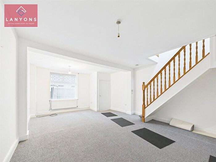 3 Bedroom Terraced House For Sale In Regent Street, Ferndake, Rhondda Cynon Taf, CF43