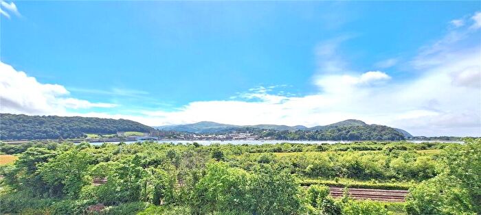 2 Bedroom Apartment For Sale In Albert Drive, Deganwy, Conwy, LL31