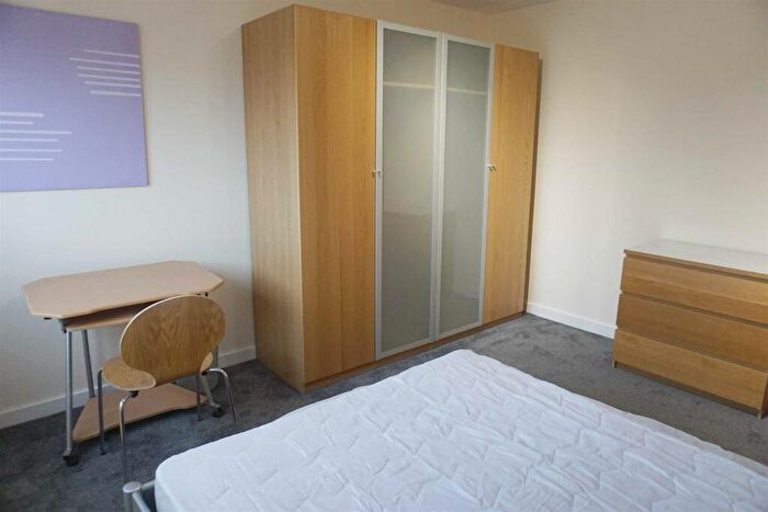 2 Bedroom Apartment To Rent In Bishops Corner, Stretford Road, M15
