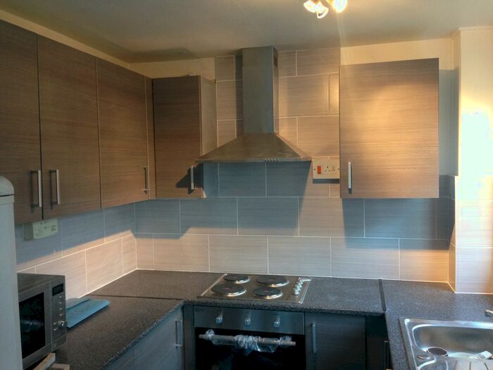 2 Bedroom Flat To Rent In Hart Drive, Boldmere B73